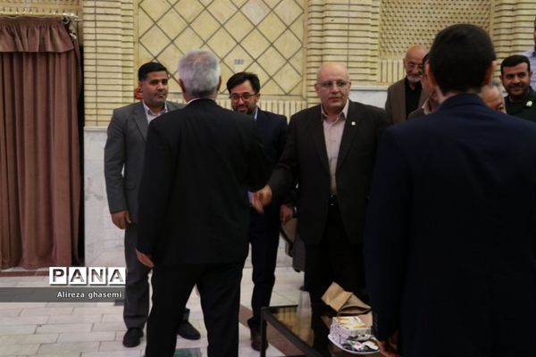 آیین تکریم و معارفه مدیرکل آموزش و پرورش استان مرکزی