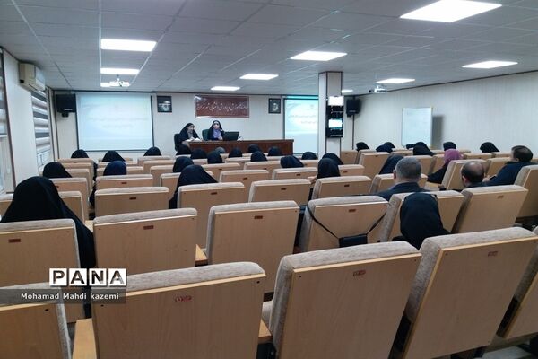 نشست معاونان و رابطان پرورشی مدارس استثنایی شهر تهران