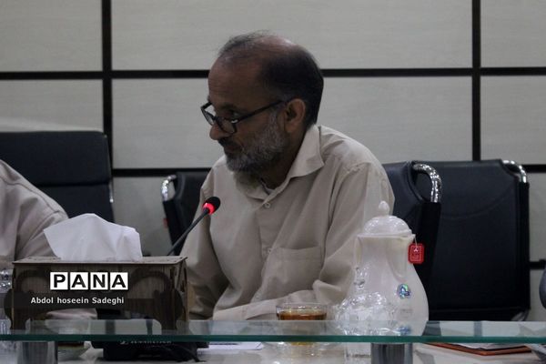 جلسه شورای امربه معروف و نهی از منکر اداره‌کل آموزش و پرورش استان بوشهر