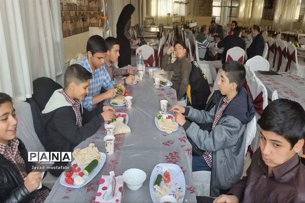 اردوگاه بید سبحان شهرستان اقلید میزبان دانش‌آموزان طرح اردوی شهید نیری