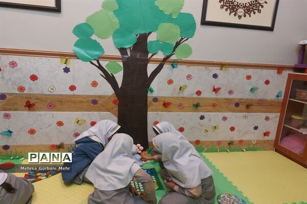 ساخت  اتاق بازی دردبستان شاهد حضرت فاطمه زهرا (س) اسلامشهر