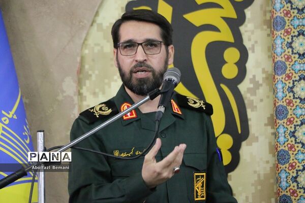 یادواره 77 دانش‌آموز شهید دبیرستان ماندگار شیخ صدوق قم-1