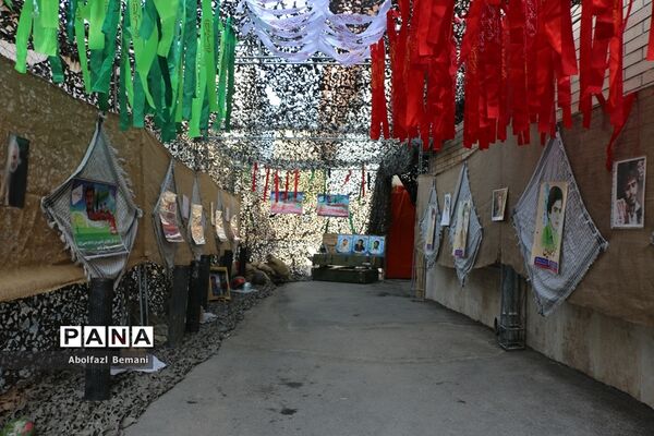 یادواره 77 دانش‌آموز شهید دبیرستان ماندگار شیخ صدوق قم-1
