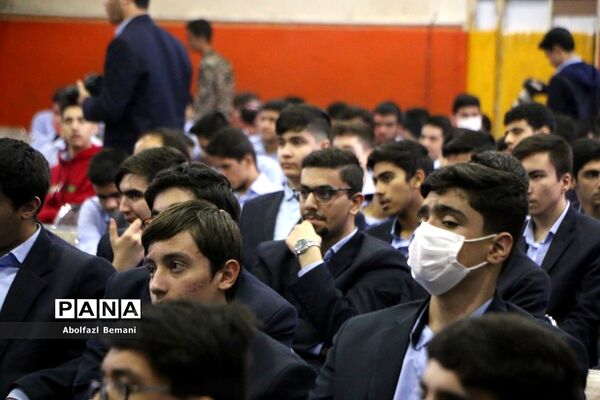 یادواره 77 دانش‌آموز شهید دبیرستان ماندگار شیخ صدوق قم-1