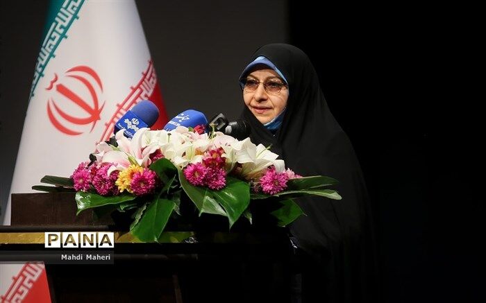 ۶۱ درصد موفقیت‌ها در دانشگاه‌ها توسط خانم‌ها به‌دست می‌آید