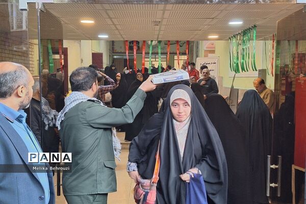 اعزام دانش‌آموزان ناحیه یک کرج به اردوی راهیان نور