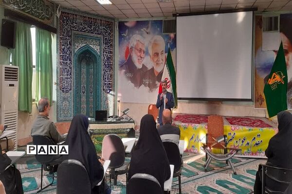 تجدید میثاق دانش‌آموزان منطقه ۲ با آرمان‌های شهدای ۸ سال دفاع مقدس در قالب کاروان راهیان نور