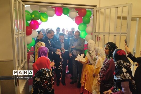 آیین افتتاح و بهره‌برداری دو دبستان در شهرستان قرچک
