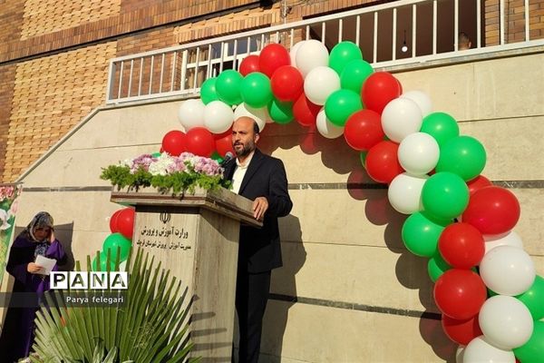 آیین افتتاح و بهره‌برداری دو دبستان در شهرستان قرچک