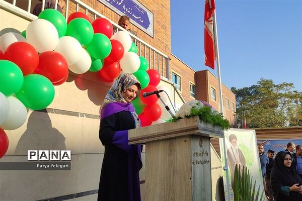 آیین افتتاح و بهره‌برداری دو دبستان در شهرستان قرچک