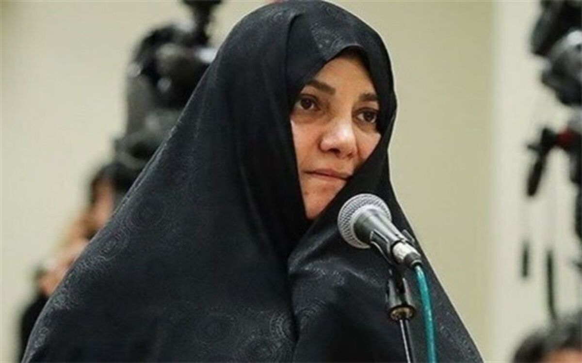 شبنم نعمت‌زاده هم‌اکنون در زندان اوین است