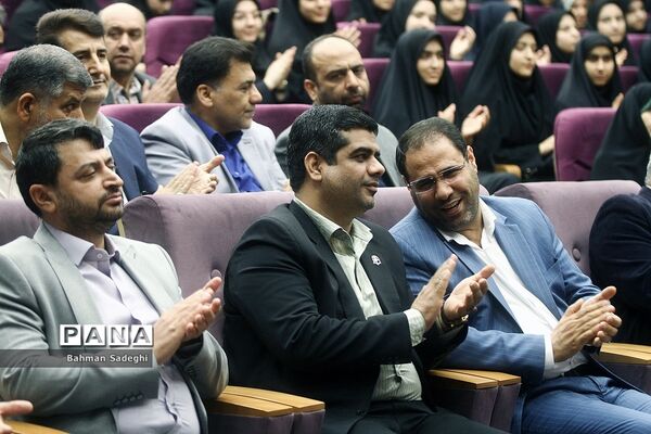 همایش دانشجو معلمان ورودی ۱۴۰۲ دانشگاه فرهنگیان