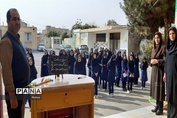 برگزاری جلسه سفیران سلامت آموزشگاه حضرت  زهرا (س) جوادآباد