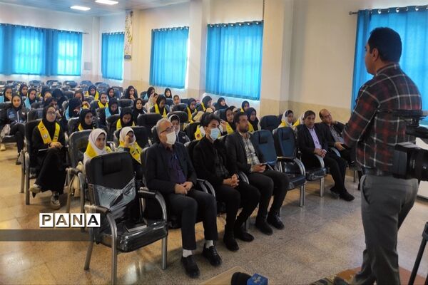 اولین جلسه توانمند‌سازی دانش‌آموز خبرنگاران پانا در منطقه امامزاده بادرود