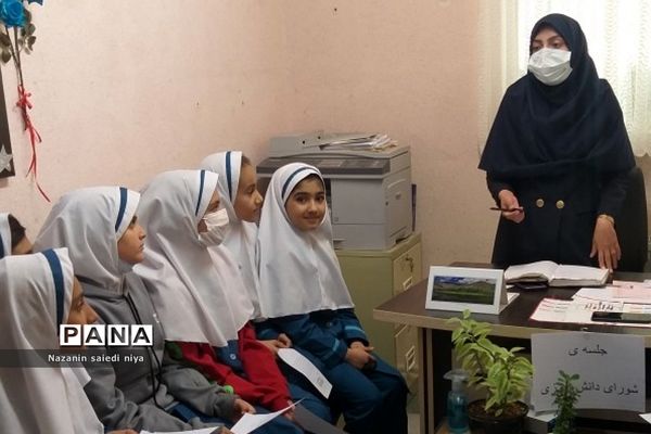 برگزاری اولین جلسات شورای دانش‌آموزی در مدارس رودهن