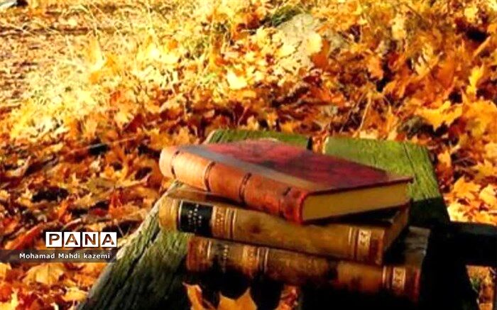 دانش آموزان اوقات فراغت خود را صرف خواندن کتاب کنند