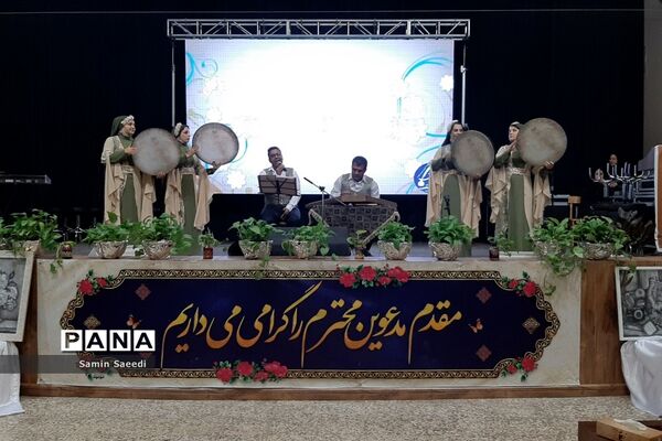 جشن بزرگ فرهیختگان ناحیه 3 شیراز