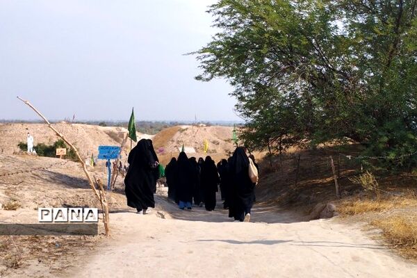 بازدید دانش‌آموزان ناحیه دو ری از مناطق جنگی
