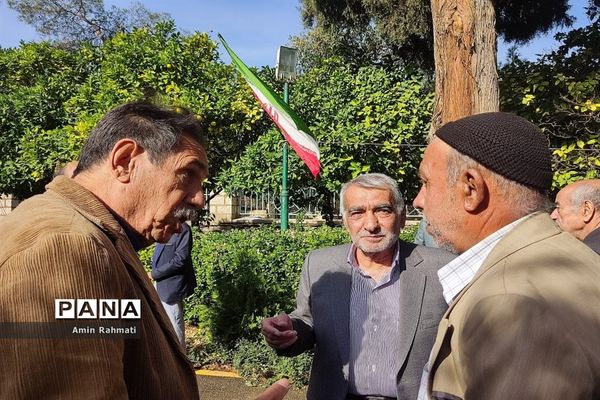 گردهمایی فارغ‌ التحصیلان و اساتید هنرستان ماندگار نمونه دولتی طالقانی