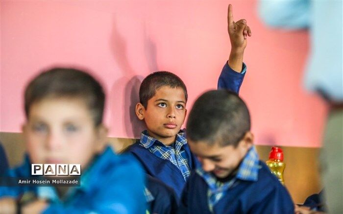 جریان‌سازی تربیتی باید در مدارس غیردولتی شکل گیرد