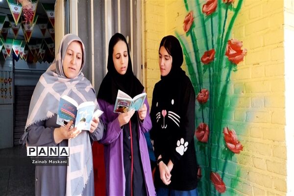 ویژه برنامه سه‌شنبه‌های مهدوی در دبیرستان شهید قدرت بیگلو ملارد