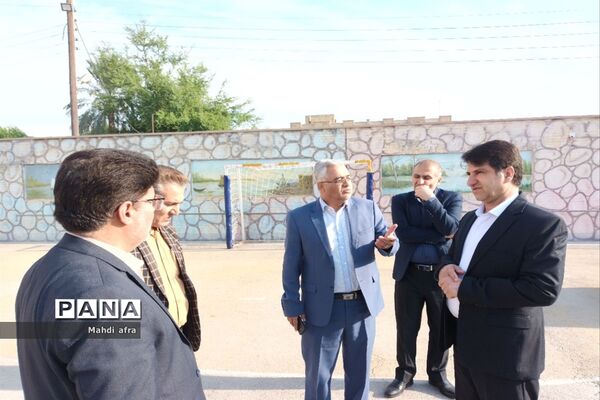 بازدید دادستان بهبهان از مدارس  و نشست با مدیران مدارس دخترانه