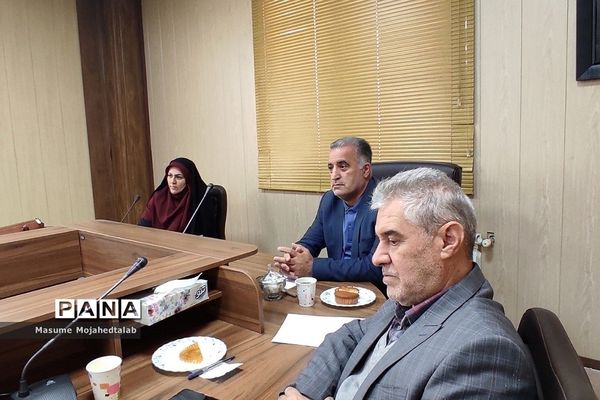 برگزاری دومین جلسه‌ کارگروه بررسی طرح‌های جلوگیری از آسیب‌های اجتماعی در نوجوانان