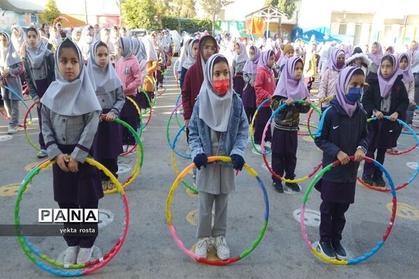 صبحگاه با نشاط دانش‌آموزان آموزشگاه حاج رحیم خالصی
