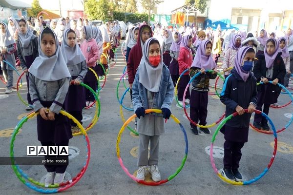 صبحگاه با نشاط دانش‌آموزان آموزشگاه حاج رحیم خالصی