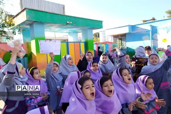 صبحگاه با نشاط دانش‌آموزان آموزشگاه حاج رحیم خالصی