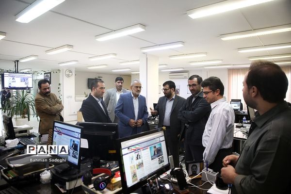 بازدید معاون پارلمانی رئیس‌جمهوری از خبرگزاری پانا