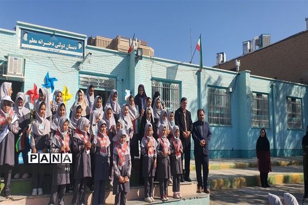 برگزاری جشنواره سفیران سلامت در دبستان معلم شهرستان کاشمر
