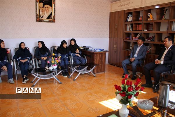 بازدید مدیرسازمان دانش‌آموزی استان لرستان از مدارس شهرستان کوهدشت