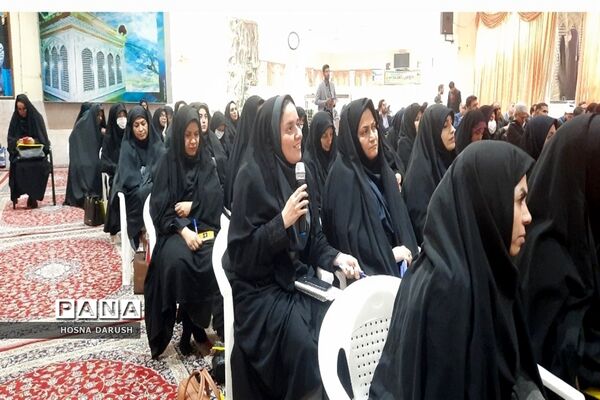 مراسم دوره  ارتقاء کارشناس و کارشناس مسئولان مشاوره و مراقبت در برابر آسیب‌های اجتماعی