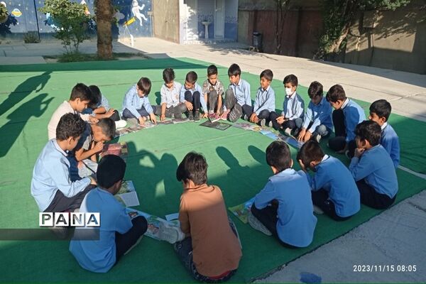 برنامه‌های مدارس پارسیان در هفته کتاب و کتاب‌خوانی