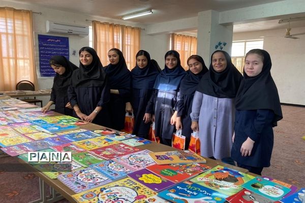 برنامه‌های مدارس پارسیان در هفته کتاب و کتاب‌خوانی