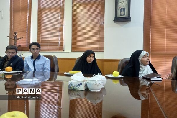 نشست تشکل‌های دانش‌آموزی کاشمر