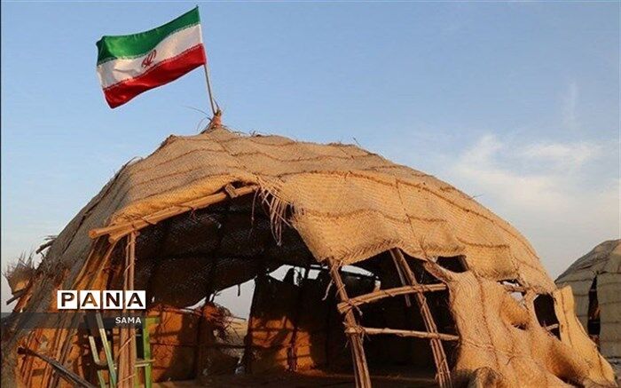 مشق علم از کپر تا نیمکت های چوبی