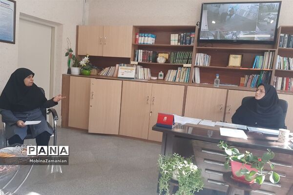 اولین جلسه شورای دانش‌آموزی دبیرستان شاهد شهید حمامی