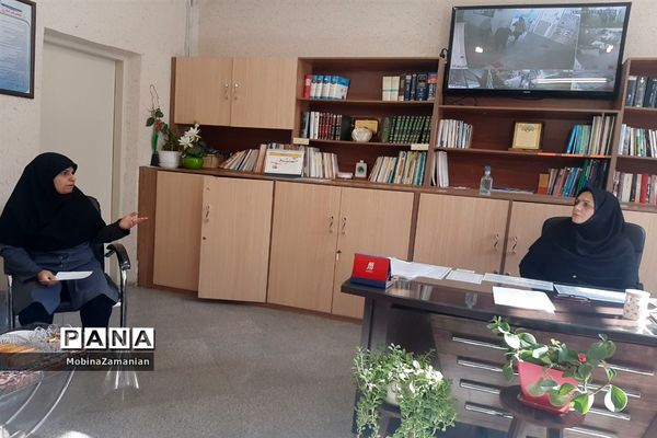 اولین جلسه شورای دانش‌آموزی دبیرستان شاهد شهید حمامی