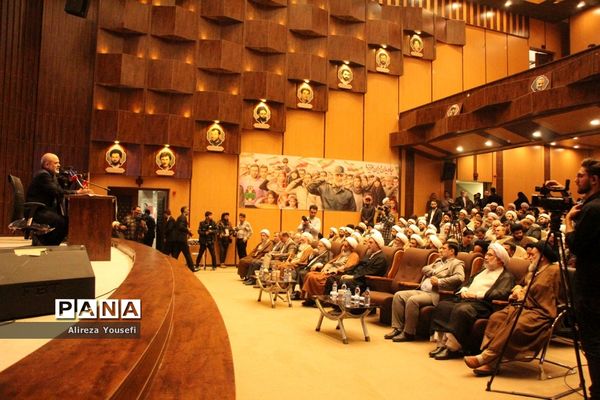 همایش «روایت پیشرفت» با حضور وزیر کشور در قم