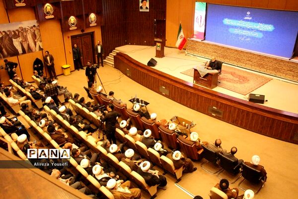 همایش «روایت پیشرفت» با حضور وزیر کشور در قم