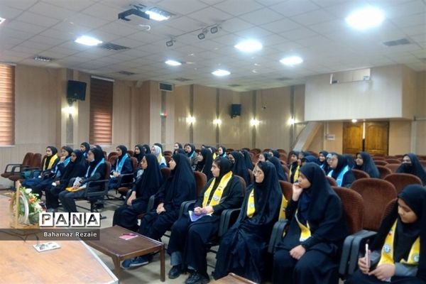 روسای شوراهای دانش‌آموزی پاکدشت انتخاب شدند