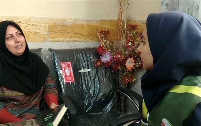 روایت دبیران و دانش‌آموزان دبیرستان تربیت رودهن از تجربه کتابخوانی ‌خود/فیلم