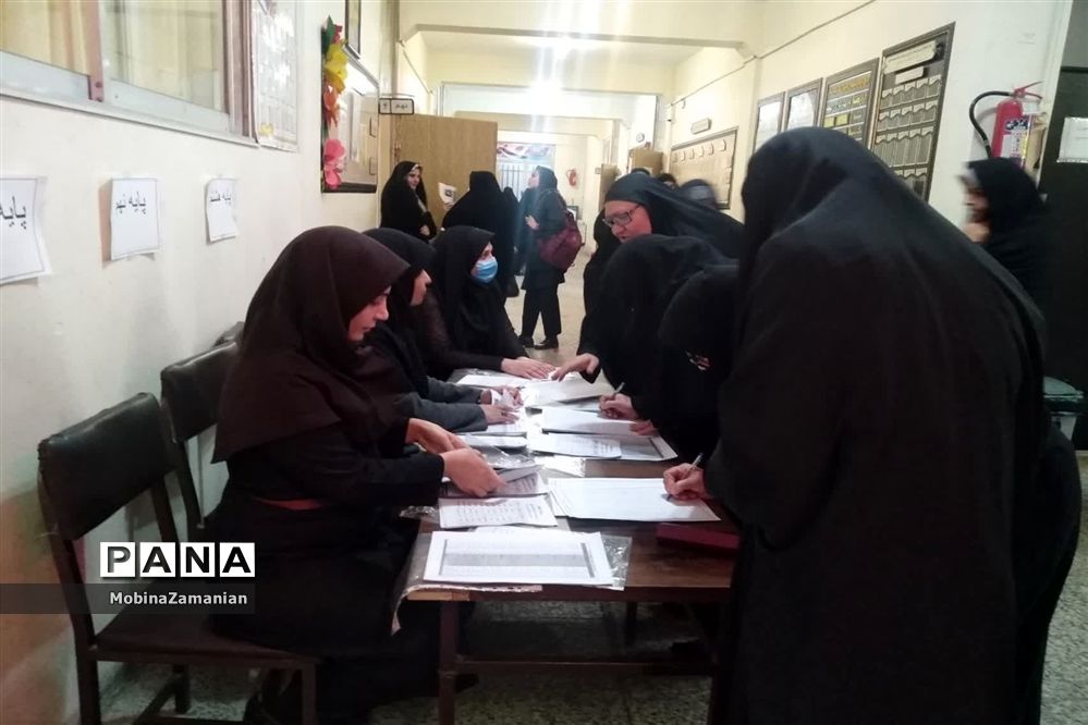 اولین جلسه دیدار با اولیاء دبیرستان شاهد شهید حمامی