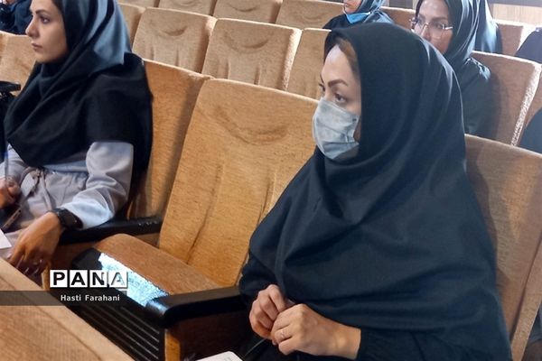 برگزاری کارگاه مدیریت کلاس و سنجش بینایی در شهرستان‌ قرچک