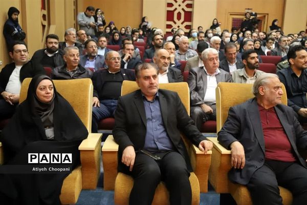 افتتاح نخستین نمایشگاه «یاریگران زندگی»
