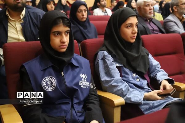 افتتاح نخستین نمایشگاه «یاریگران زندگی»