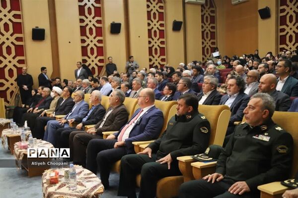 افتتاح نخستین نمایشگاه «یاریگران زندگی»