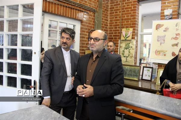 بازدید مدیران ناحیه یک بهارستان از دبیرستان ماندگار البرز